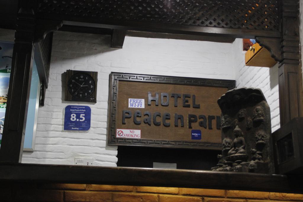 Hotel Peace N Park Káthmándú Exteriér fotografie